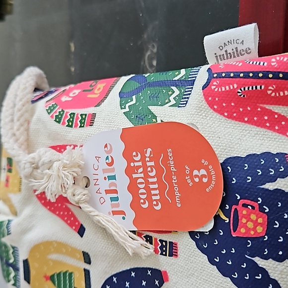 Danica Jubilee Set Of 3 Christmas Cookie Cutters - Picture 3 of 5